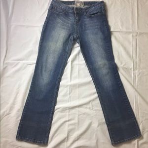 AMERICAN RAG Size 9R Boot Cut Medium Wash Denim